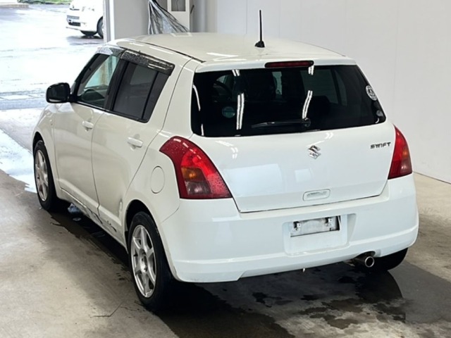 Suzuki SWIFT 2006 7371001-5