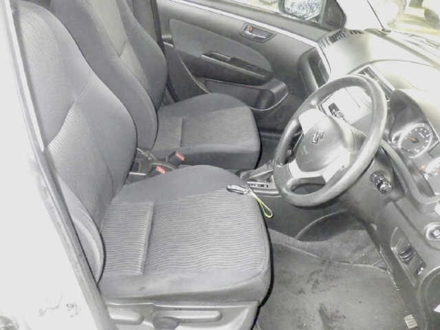 Suzuki SWIFT 2011 7371032-7