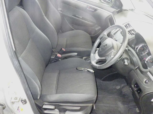 Suzuki SWIFT 2014 7371045-7