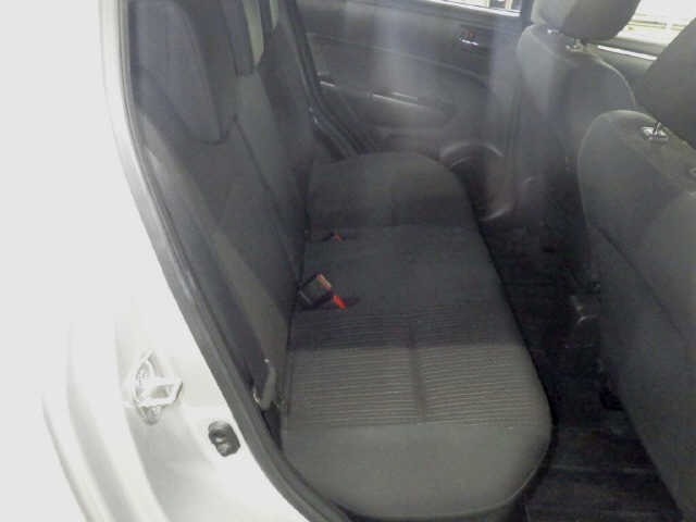 Suzuki SWIFT 2014 7371045-8