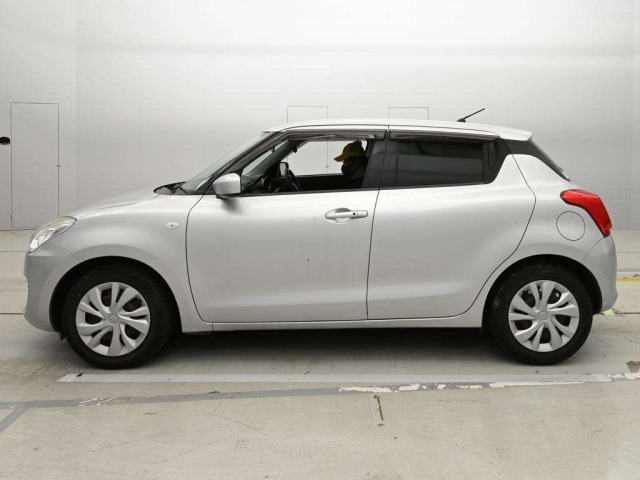 Suzuki SWIFT 2017 7371112-4