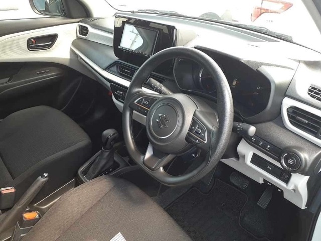 Suzuki SWIFT 2025 7371118-9