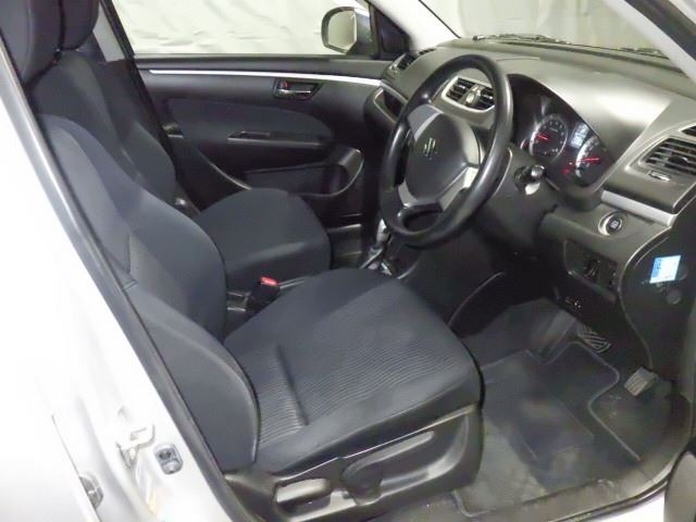 Suzuki SWIFT 2012 7371119-3