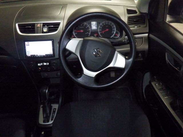 Suzuki SWIFT 2012 7371119-4