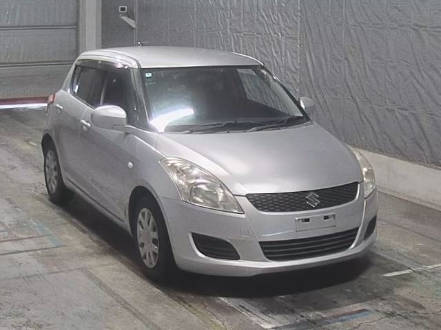 Suzuki SWIFT 2012 7371119-7