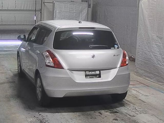Suzuki SWIFT 2012 7371119-8