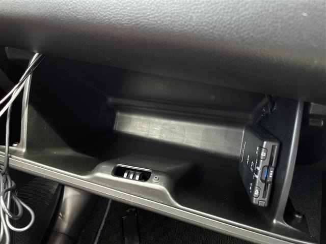 Suzuki SWIFT 2018 7371568-22