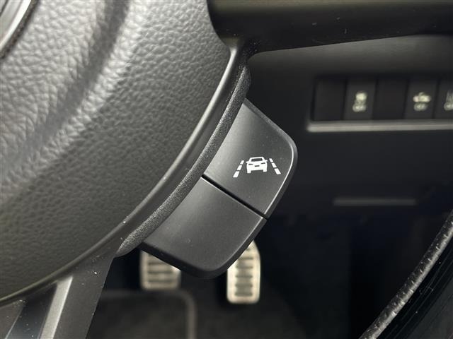 Suzuki SWIFT 2018 7371568-8