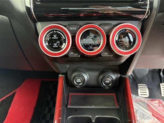 Suzuki SWIFT 2021 7371698-11