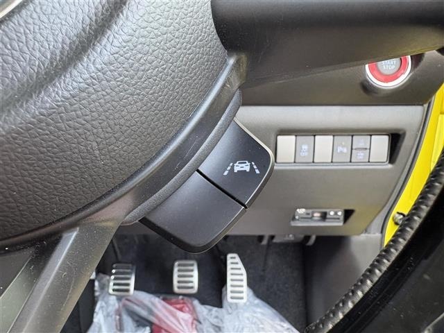 Suzuki SWIFT 2021 7371698-7