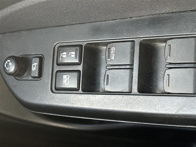 Suzuki SWIFT 2014 7371707-17