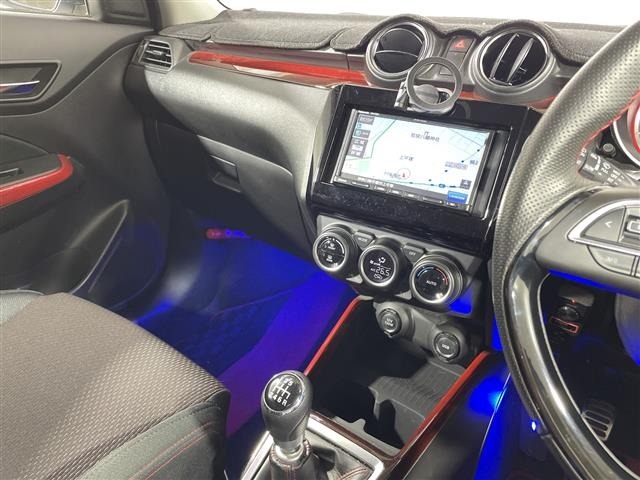 Suzuki SWIFT 2018 7371712-11