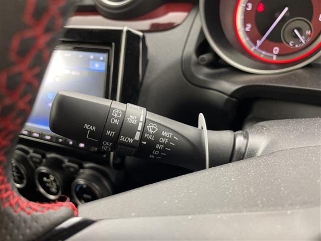 Suzuki SWIFT 2023 7371720-6