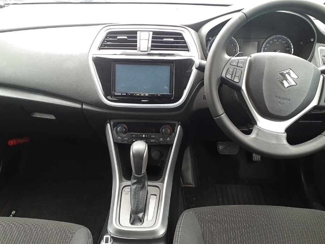 Suzuki SX4 2017 7361834-9