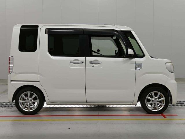 Daihatsu WAKE 2019 7369381-3