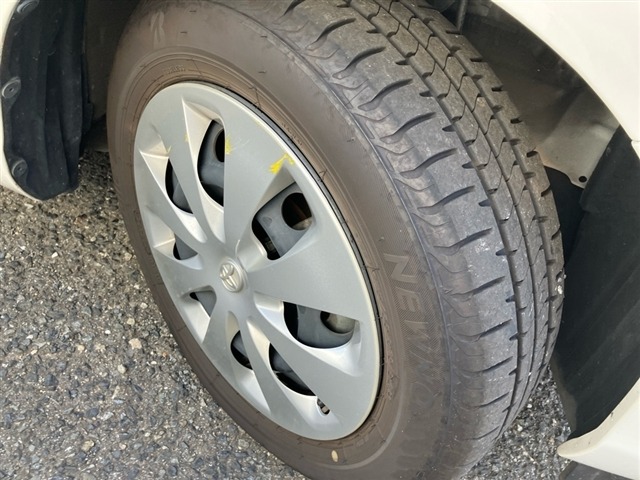 Toyota AQUA 2014 7380799-7