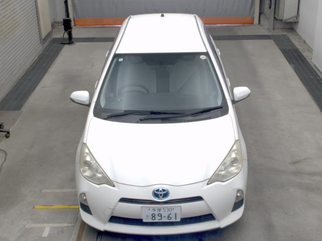 Toyota AQUA 2012 7380858-6