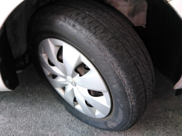 Toyota AQUA 2012 7380858-9