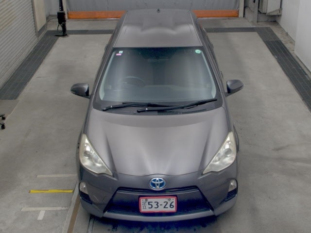Toyota AQUA 2013 7380892-6