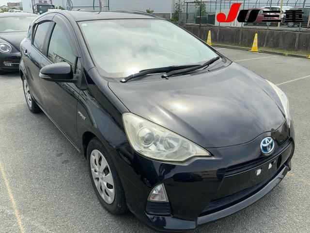 Toyota AQUA 2012 7380917-0