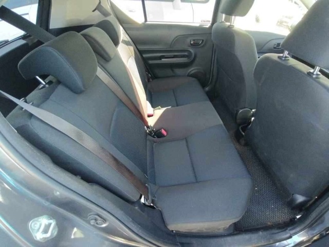 Toyota AQUA 2015 7380931-12