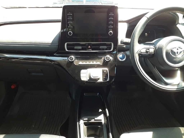 Toyota AQUA 2023 7380940-9