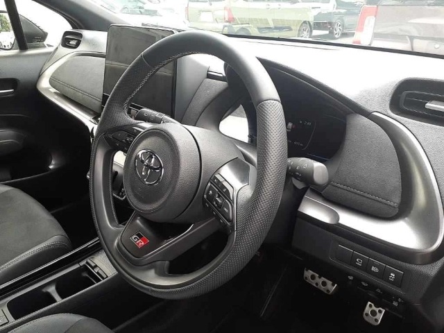 Toyota AQUA 2024 7380973-7