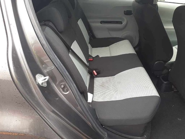 Toyota AQUA 2012 7380996-10