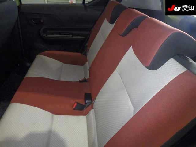Toyota AQUA 2015 7381035-4