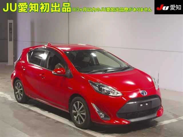 Toyota AQUA 2017 7381051-0