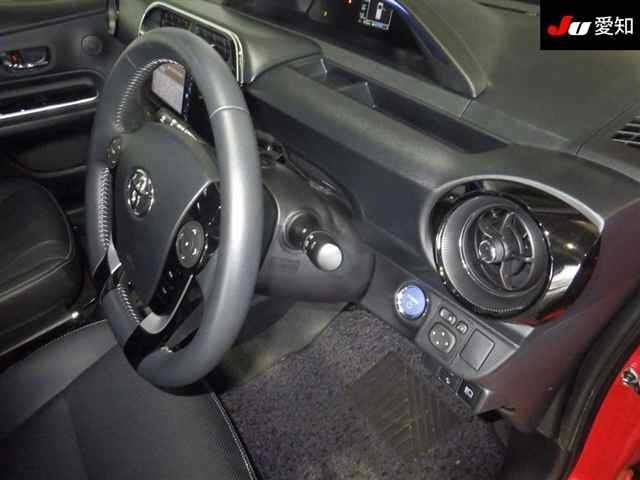 Toyota AQUA 2017 7381051-5