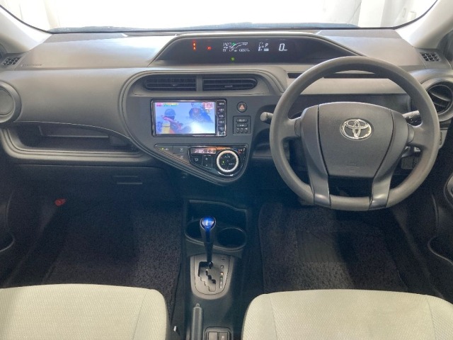 Toyota AQUA 2020 7381187-3