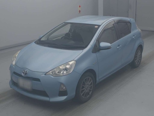 Toyota AQUA 2014 7381264-0