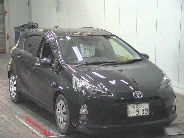 Toyota AQUA 2014 7381299-0