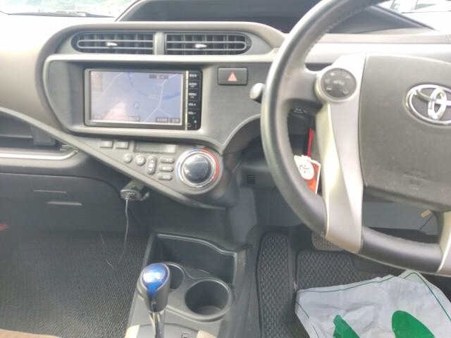 Toyota AQUA 2014 7381299-6