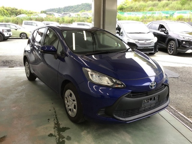 Toyota AQUA 2022 7381362-3