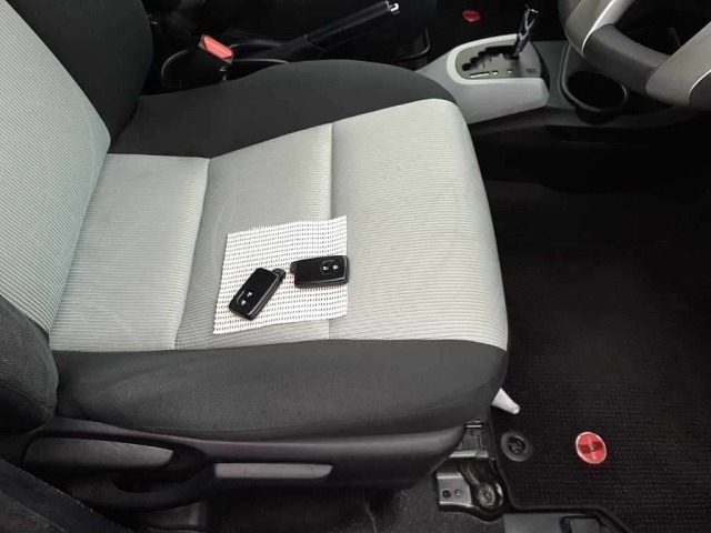Toyota AQUA 2014 7381498-10