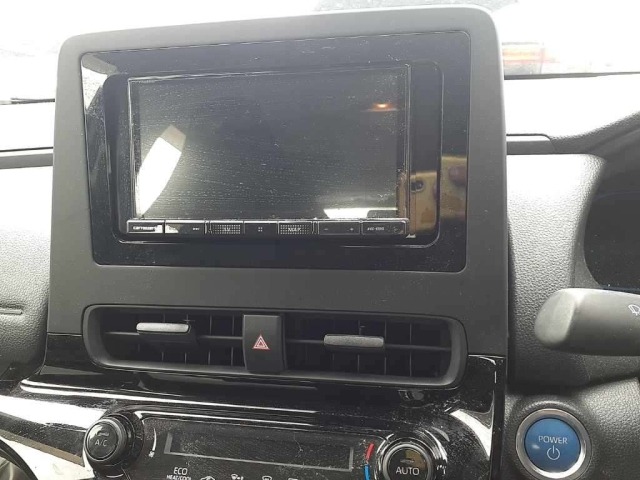 Toyota AQUA 2023 7381524-12