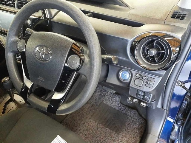 Toyota AQUA 2019 7381533-9