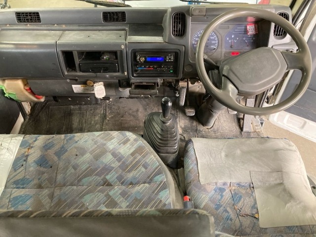 Nissan ATLAS 2002 7385467-3