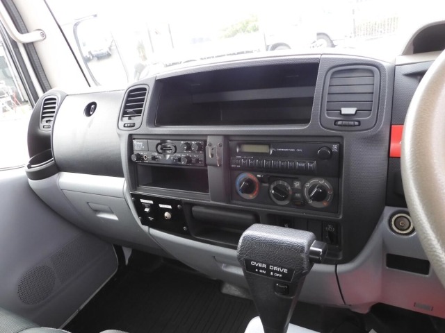Nissan ATLAS 2016 7385478-9