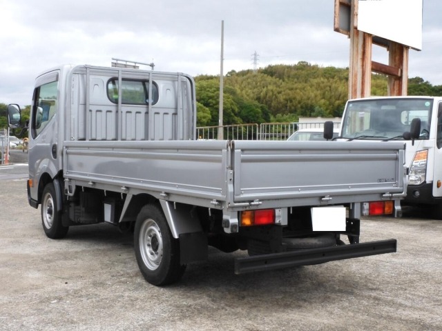 Nissan ATLAS 2017 7385479-1