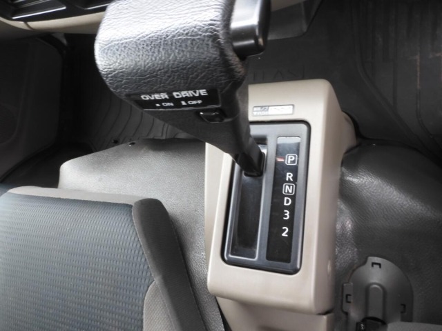 Nissan ATLAS 2017 7385479-10