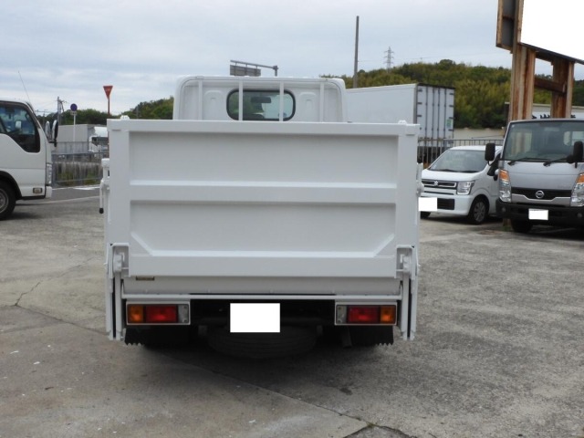 Nissan ATLAS 2019 7385484-4