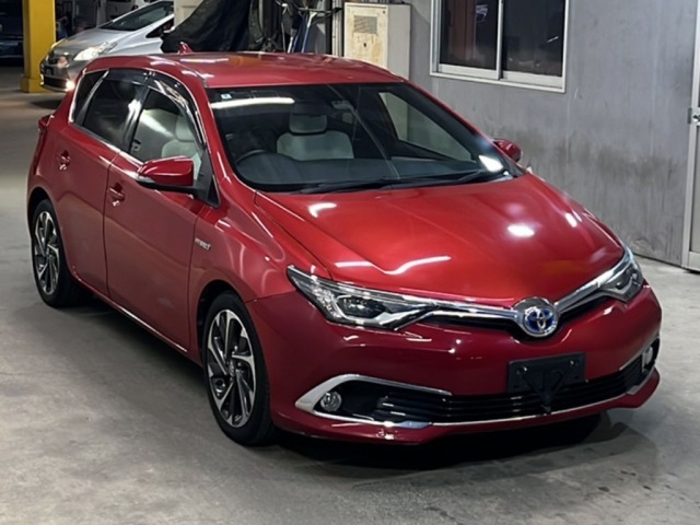 Toyota AURIS 2016 7384928-4