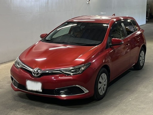 Toyota AURIS 2016 7384947-0