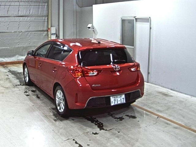 Toyota AURIS 2015 7384968-1
