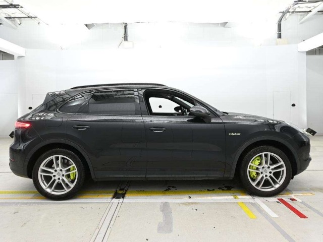 Porsche CAYENNE 2020 7376296-3