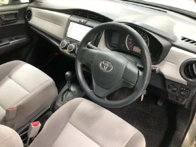 Toyota COROLLA AXIO 2013 7384198-5