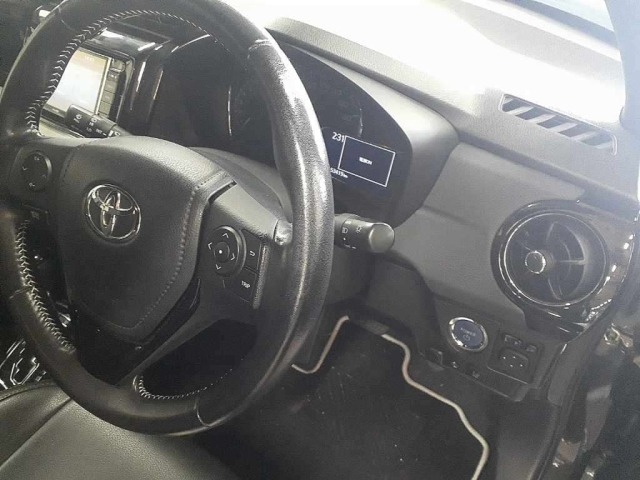 Toyota COROLLA FIELDER 2015 7385120-9